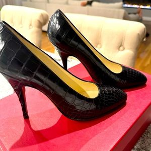 Salvatore Ferragamo designer women shoes